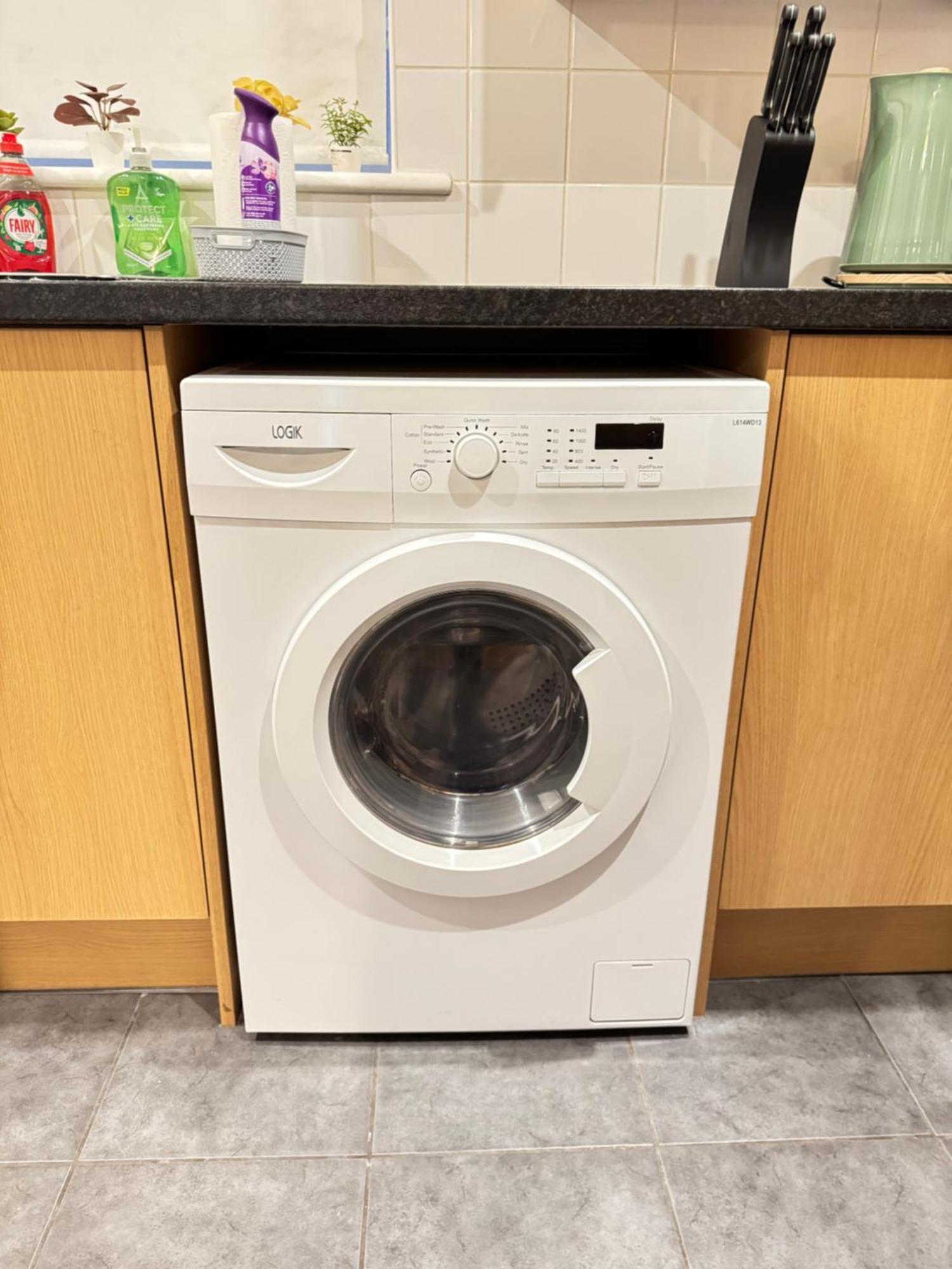 The Vogue Stay, 3 Bedrooms, 2 Bathrooms, Ideal For Jr & Oxford Hospitals, Free Carpark, Conveniently Located For Ring Road Access, 2 Miles From Oxford City Centre Easy Car & Bus Route Eksteriør bilde