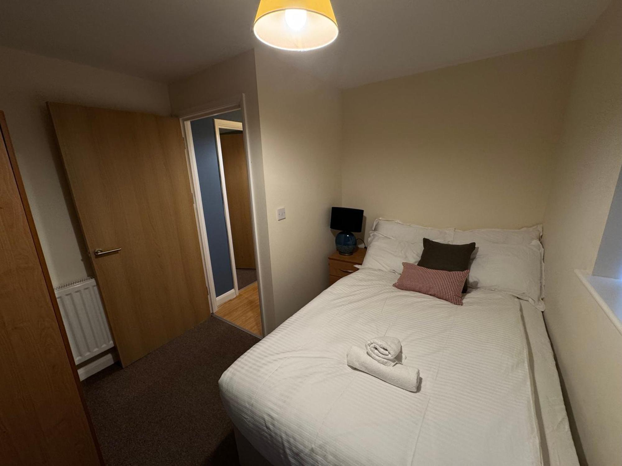 The Vogue Stay, 3 Bedrooms, 2 Bathrooms, Ideal For Jr & Oxford Hospitals, Free Carpark, Conveniently Located For Ring Road Access, 2 Miles From Oxford City Centre Easy Car & Bus Route Eksteriør bilde