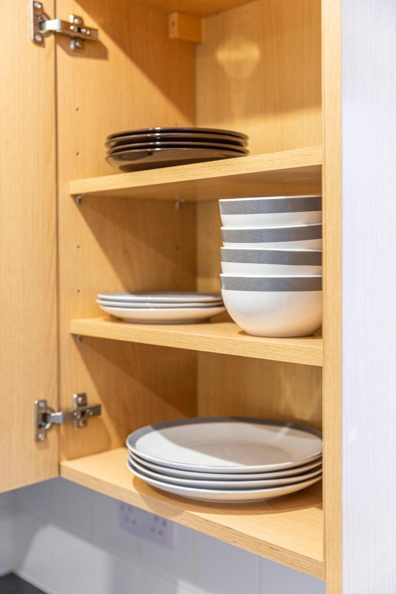 The Vogue Stay, 3 Bedrooms, 2 Bathrooms, Ideal For Jr & Oxford Hospitals, Free Carpark, Conveniently Located For Ring Road Access, 2 Miles From Oxford City Centre Easy Car & Bus Route Eksteriør bilde