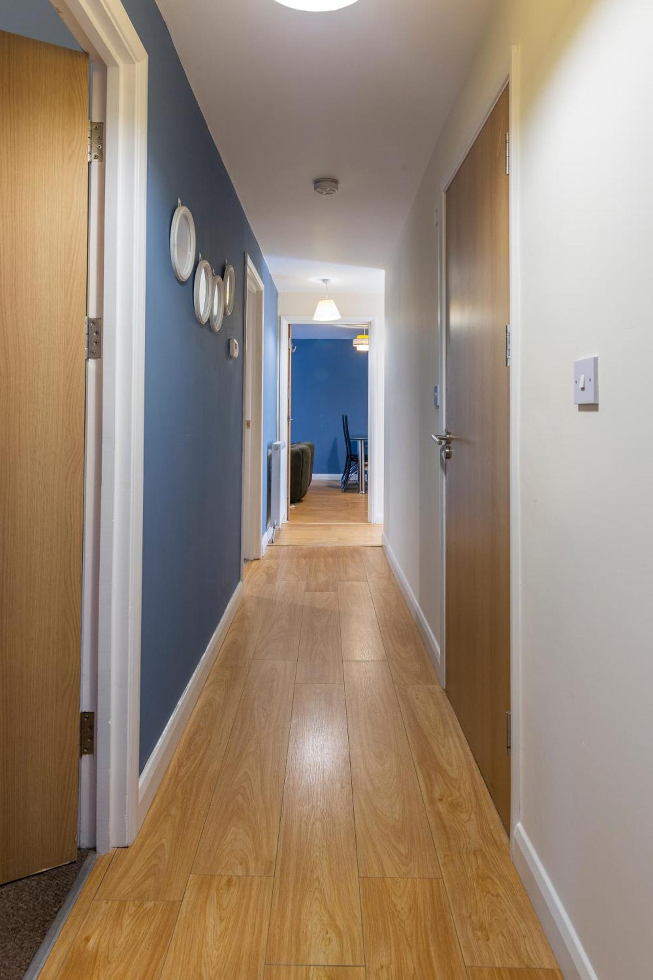 The Vogue Stay, 3 Bedrooms, 2 Bathrooms, Ideal For Jr & Oxford Hospitals, Free Carpark, Conveniently Located For Ring Road Access, 2 Miles From Oxford City Centre Easy Car & Bus Route Eksteriør bilde